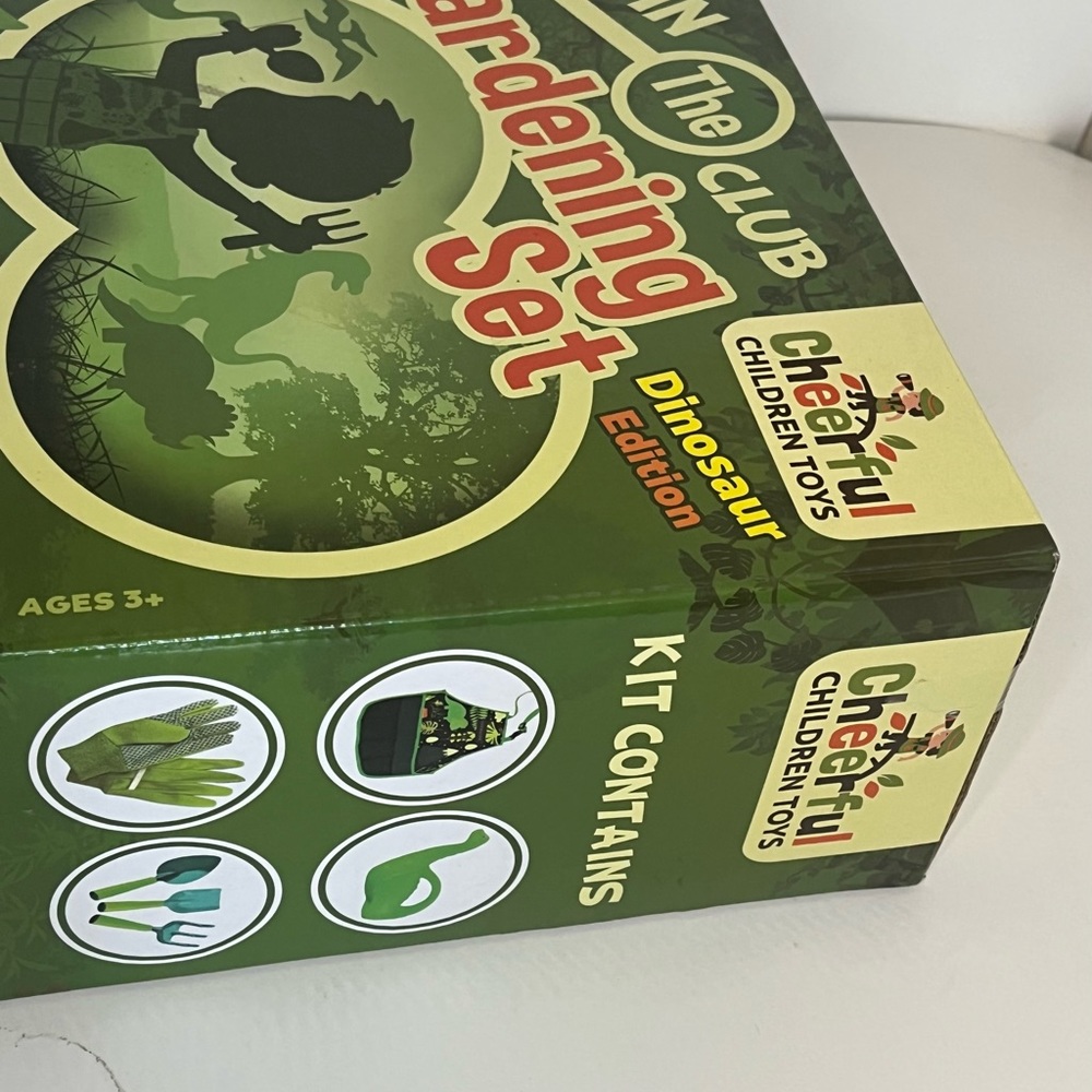 Kid’s gardening set Dinosaur edition